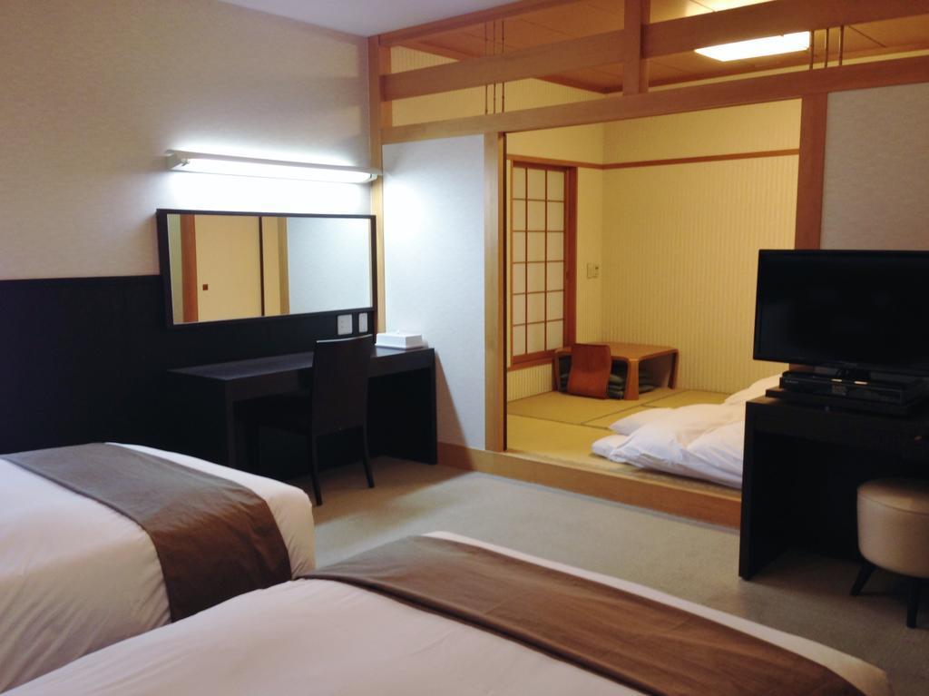 Sunplaza Seasons Hotel Nagoya Exterior photo